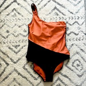 Cute one piece swimsuit